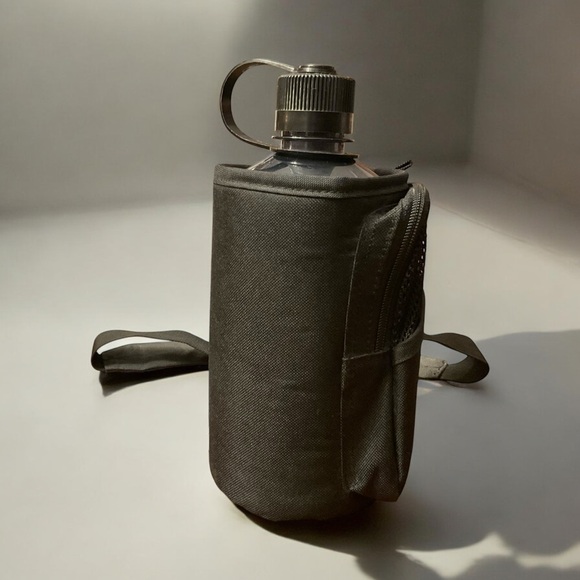 Nalgene Hydration 1000Ml Bottle & Adjustable Strap Case! - Picture 13 of 15